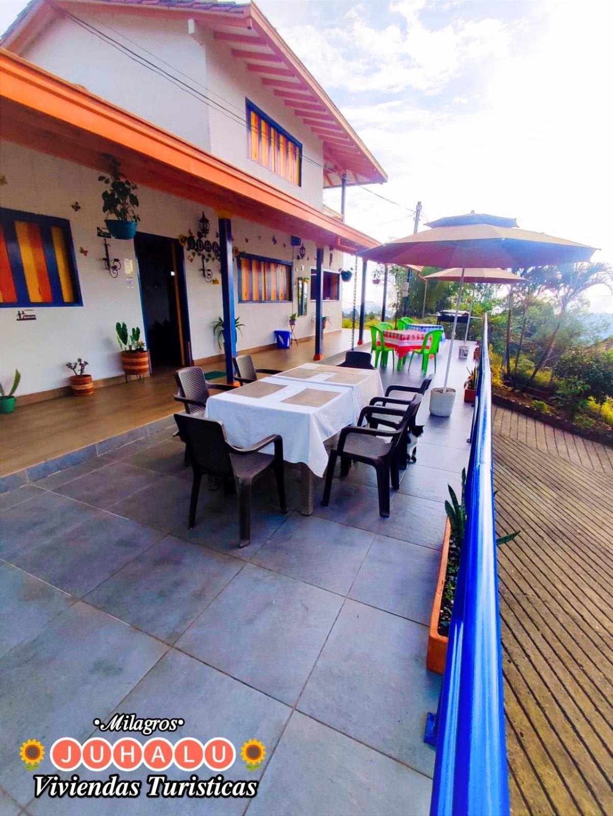 ᒍᑌᕼᗩᒪᑌ Hotell Jericoc  Exteriör bild
