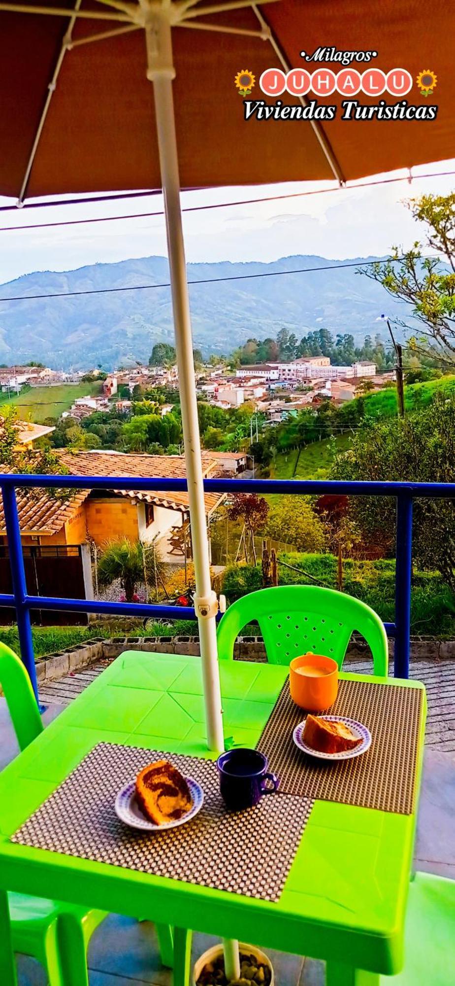 ᒍᑌᕼᗩᒪᑌ Hotell Jericoc  Exteriör bild